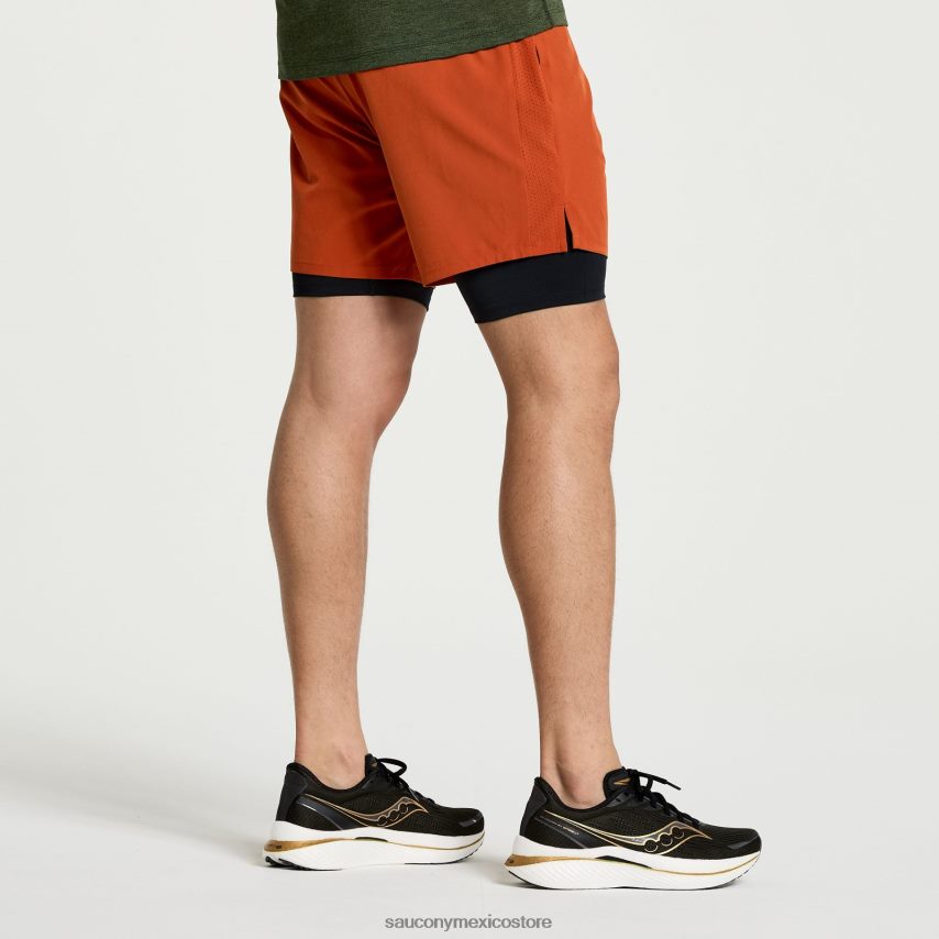 Saucony Outpace 7 2 en 1 corto hombres lava P4B2Z0390