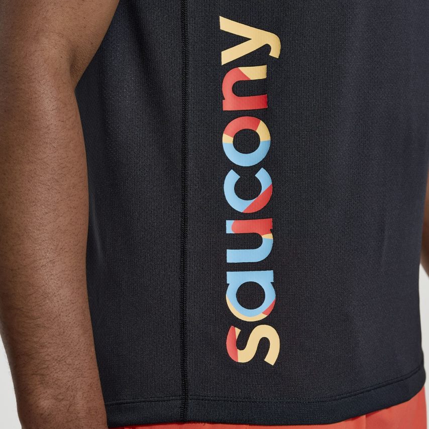 Saucony gráfico de cronómetro de manga corta hombres gráfico negro P4B2Z0345